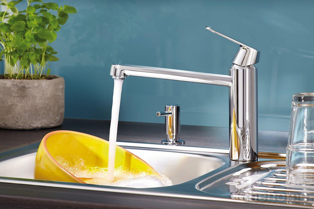 Смеситель Grohe Eurostyle Cosmopolitan 31153002 для кухни - 9